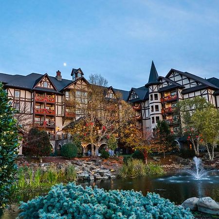 The Inn At Christmas Place Pigeon Forge Exterior photo