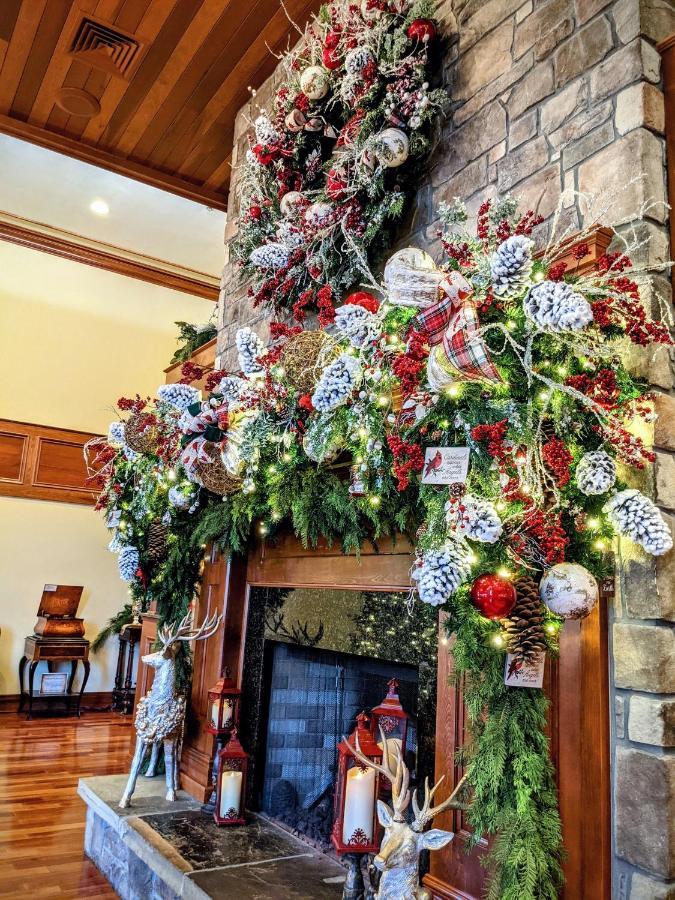 The Inn At Christmas Place Pigeon Forge Exterior photo